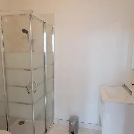 Apartment T2 Neuf Hypercentre 5 Couchages